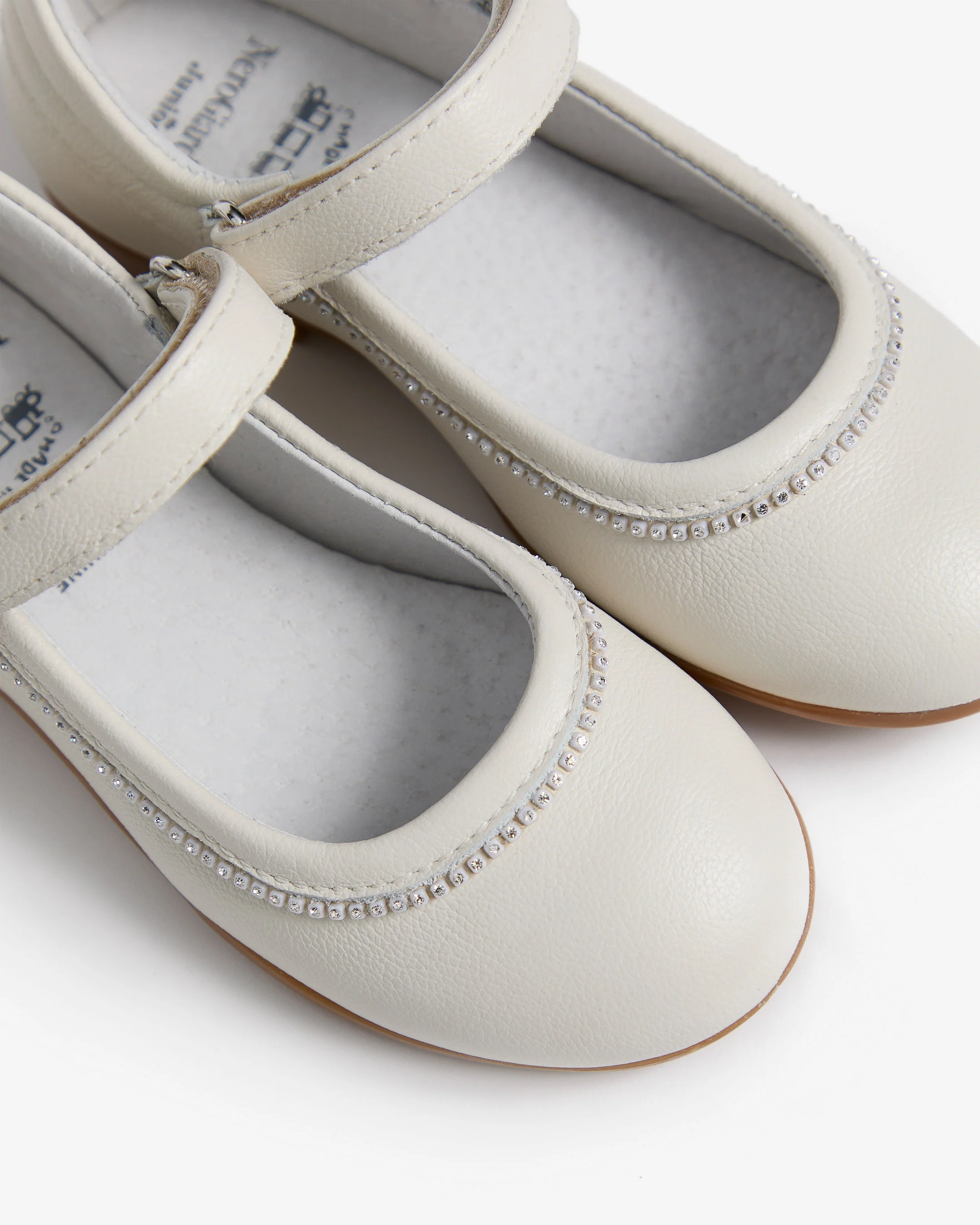 Junior Leather Ballerina Shoes for Girls - Image 4