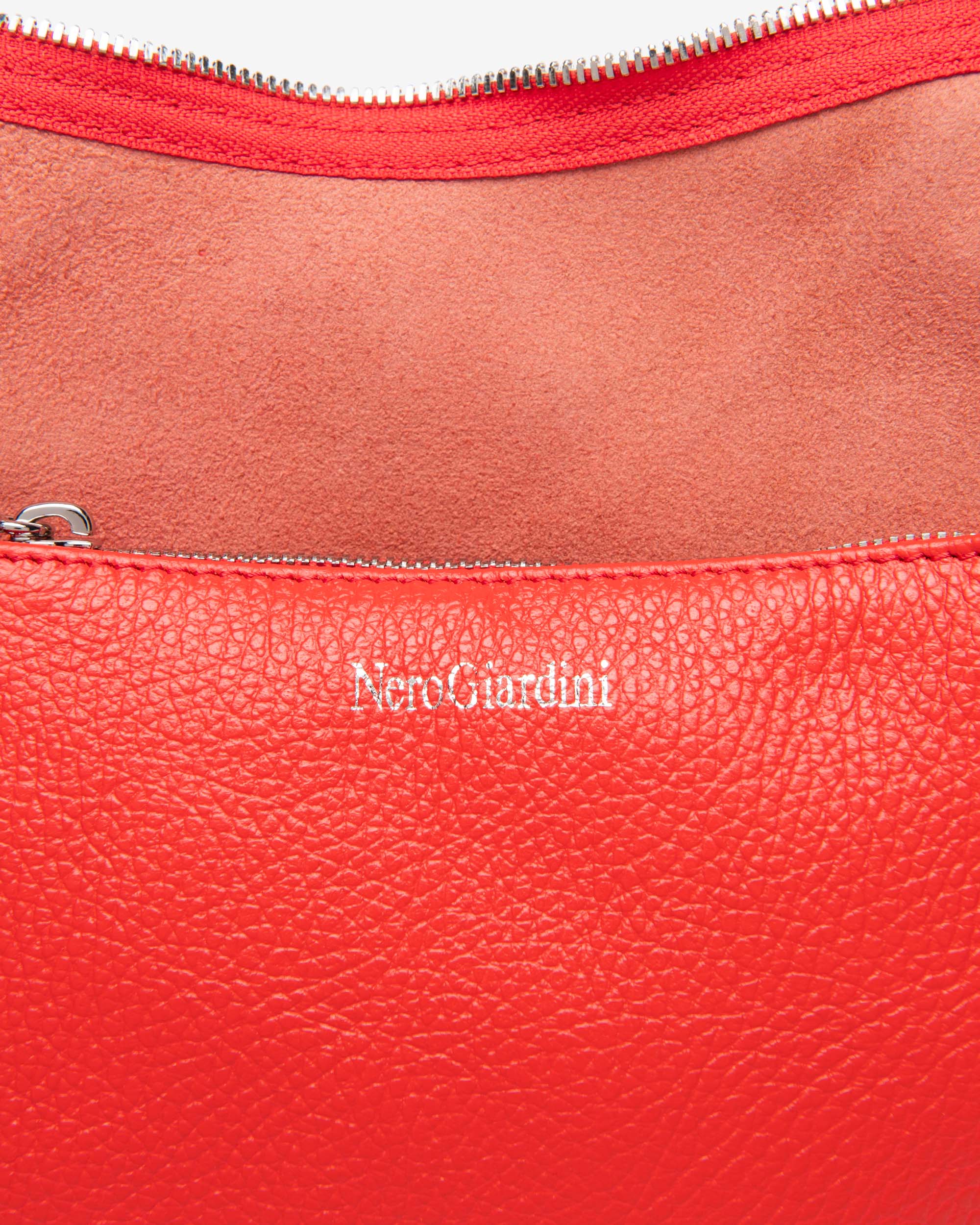 Women's Leather Hobo Bag - Image 4