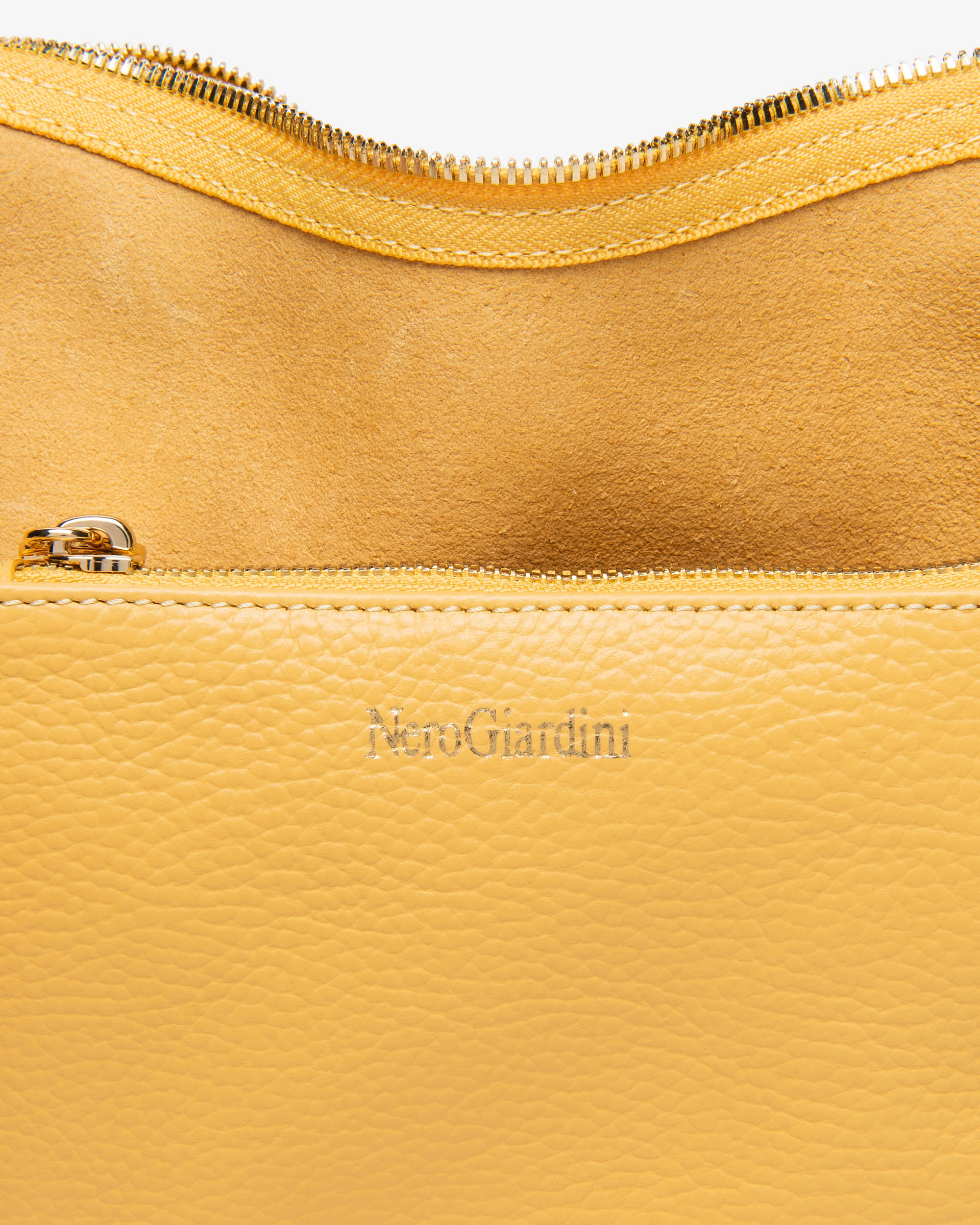 Women's Leather Hobo Bag - Image 4