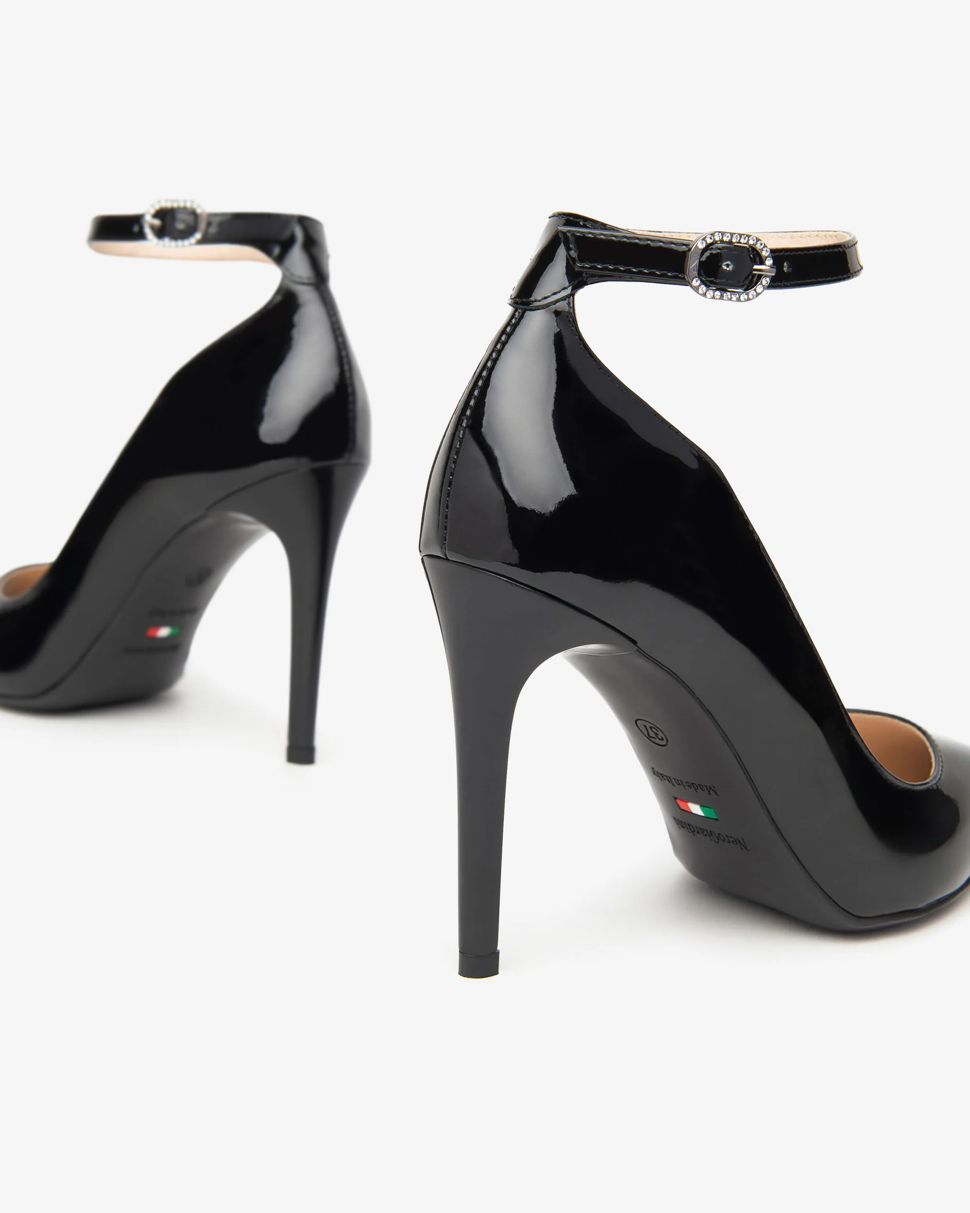 Women’s Patent Leather Pumps - Image 4
