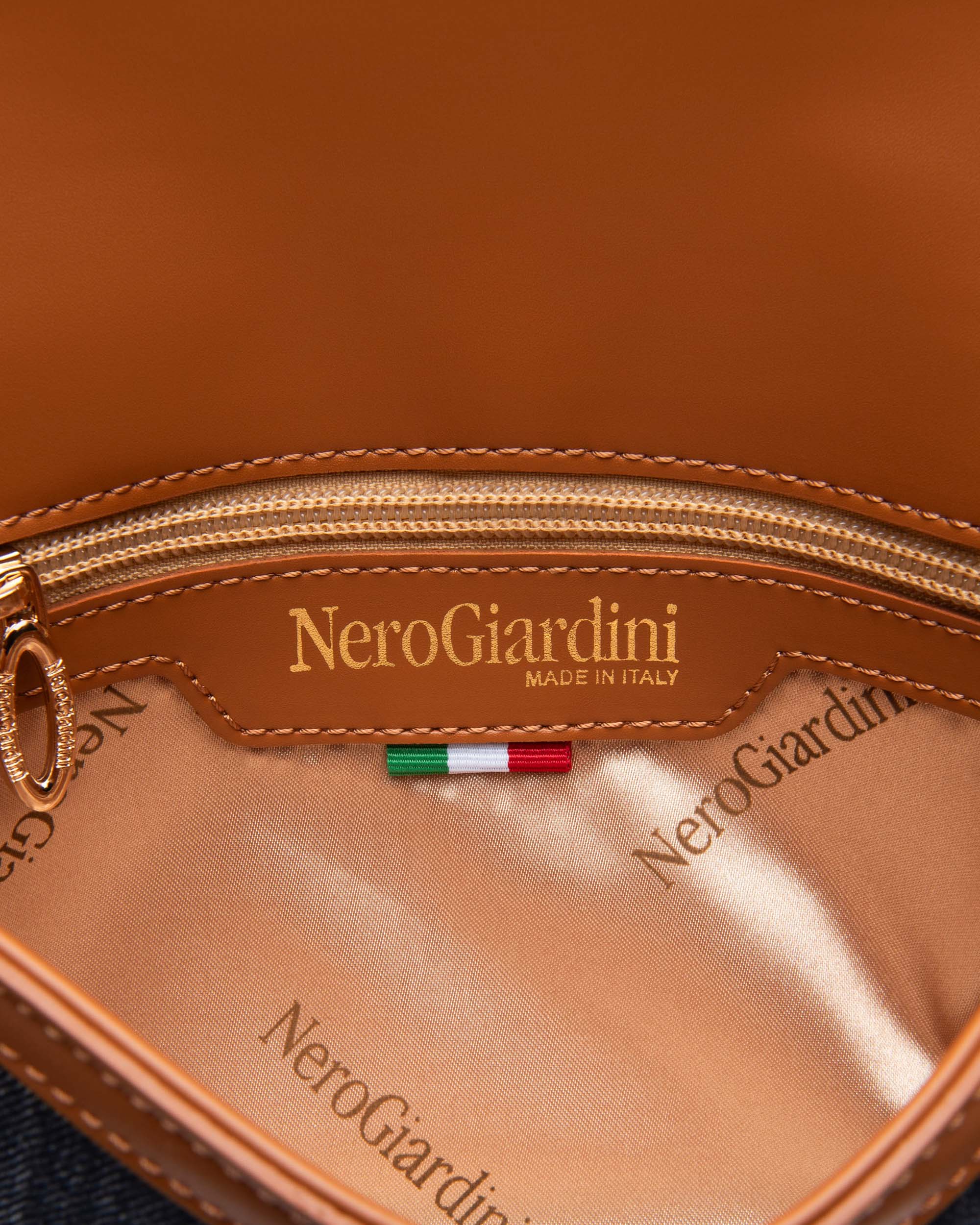 Women's technical material clutch - Image 4