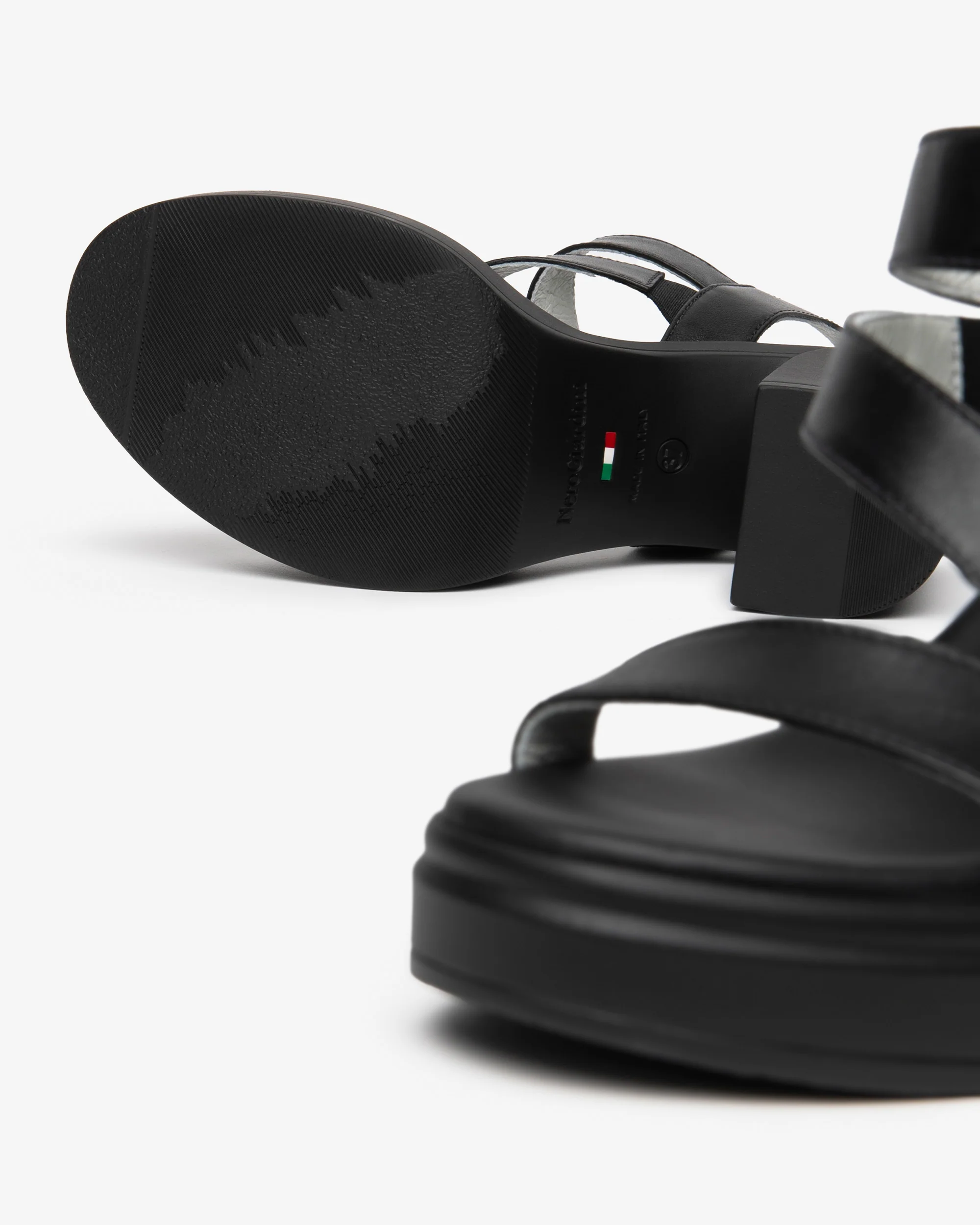 Women's Leather Sandals - Image 4