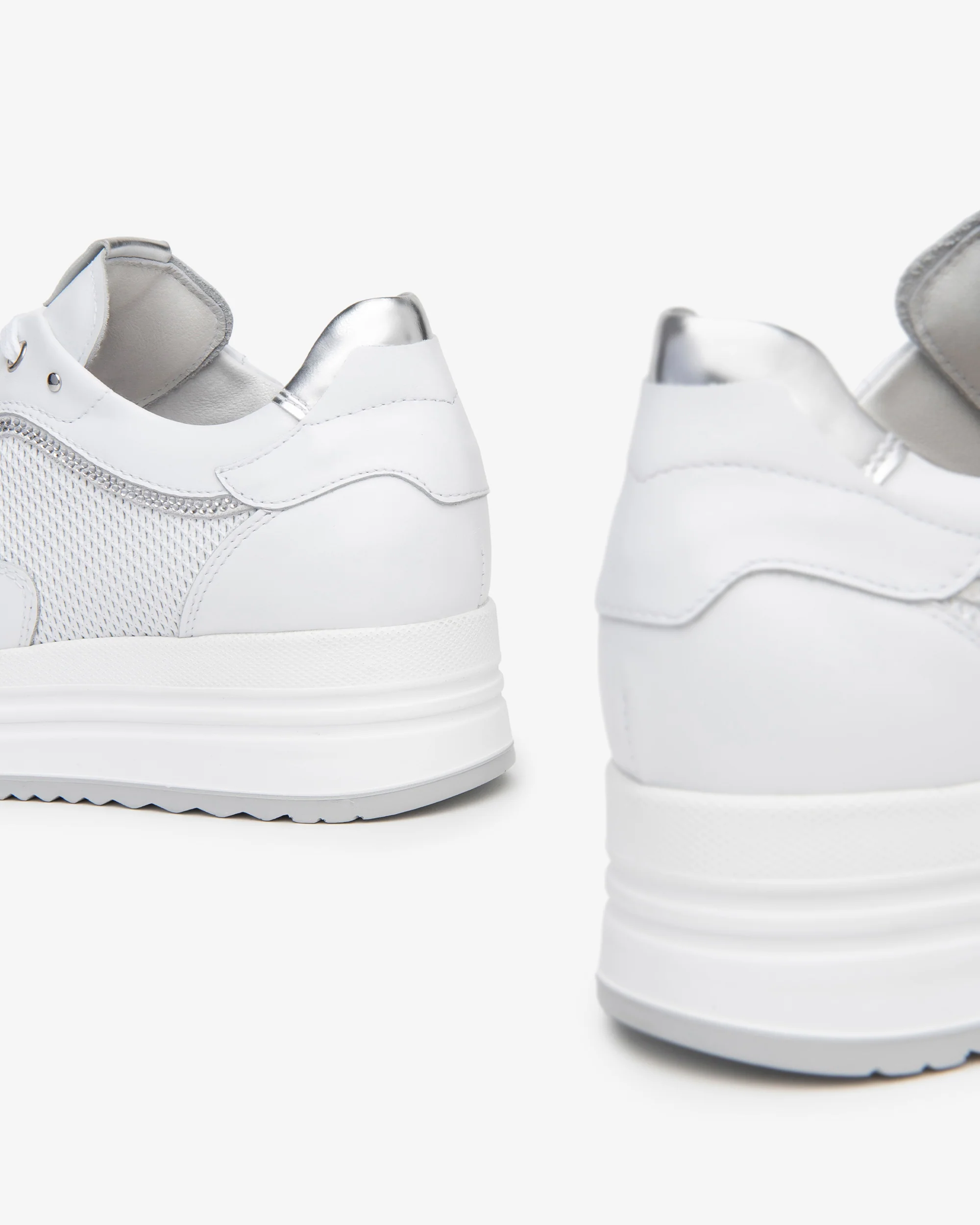 Women’s Leather Sneakers - Image 4