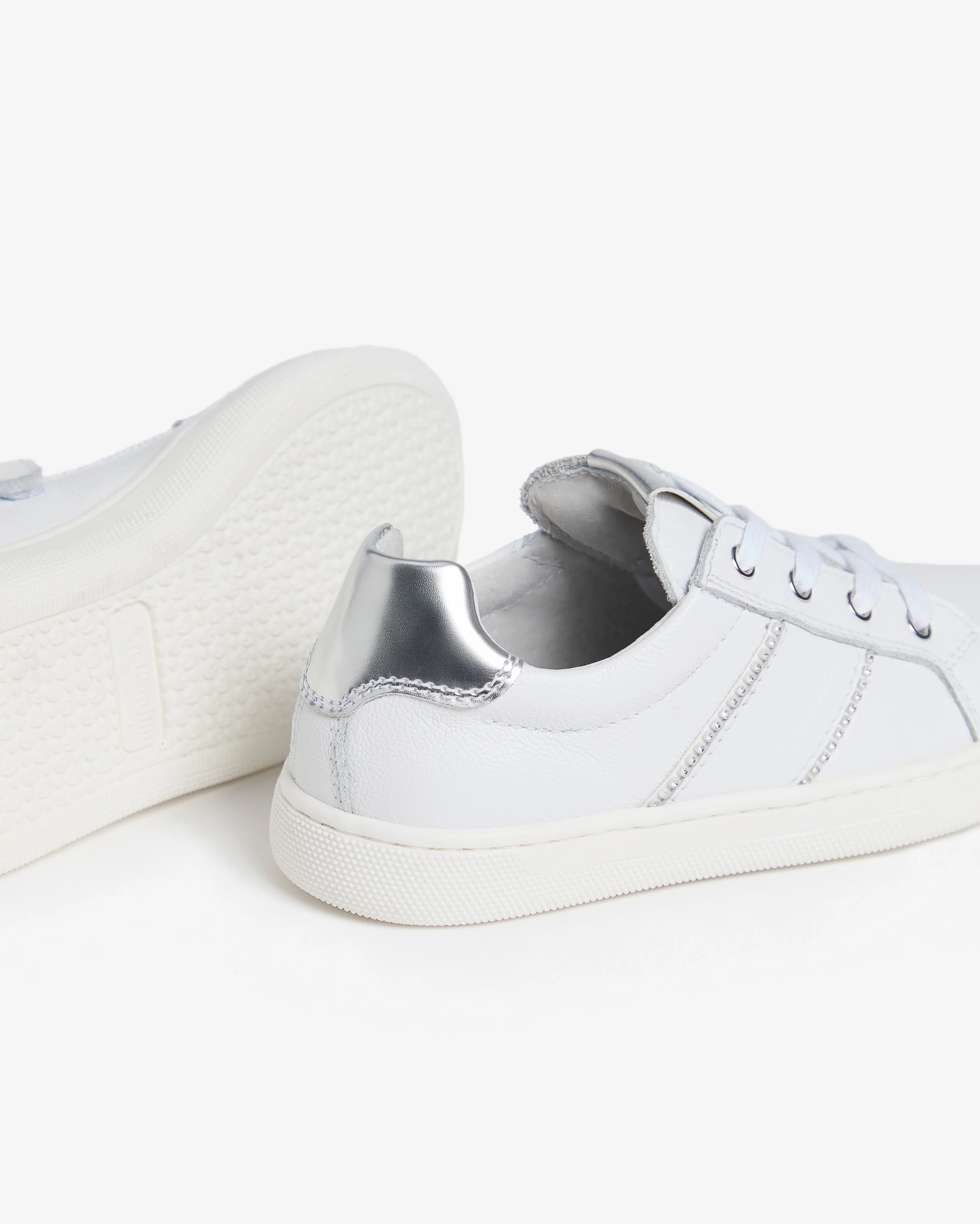 Junior Leather Sneakers for Girls - Image 3