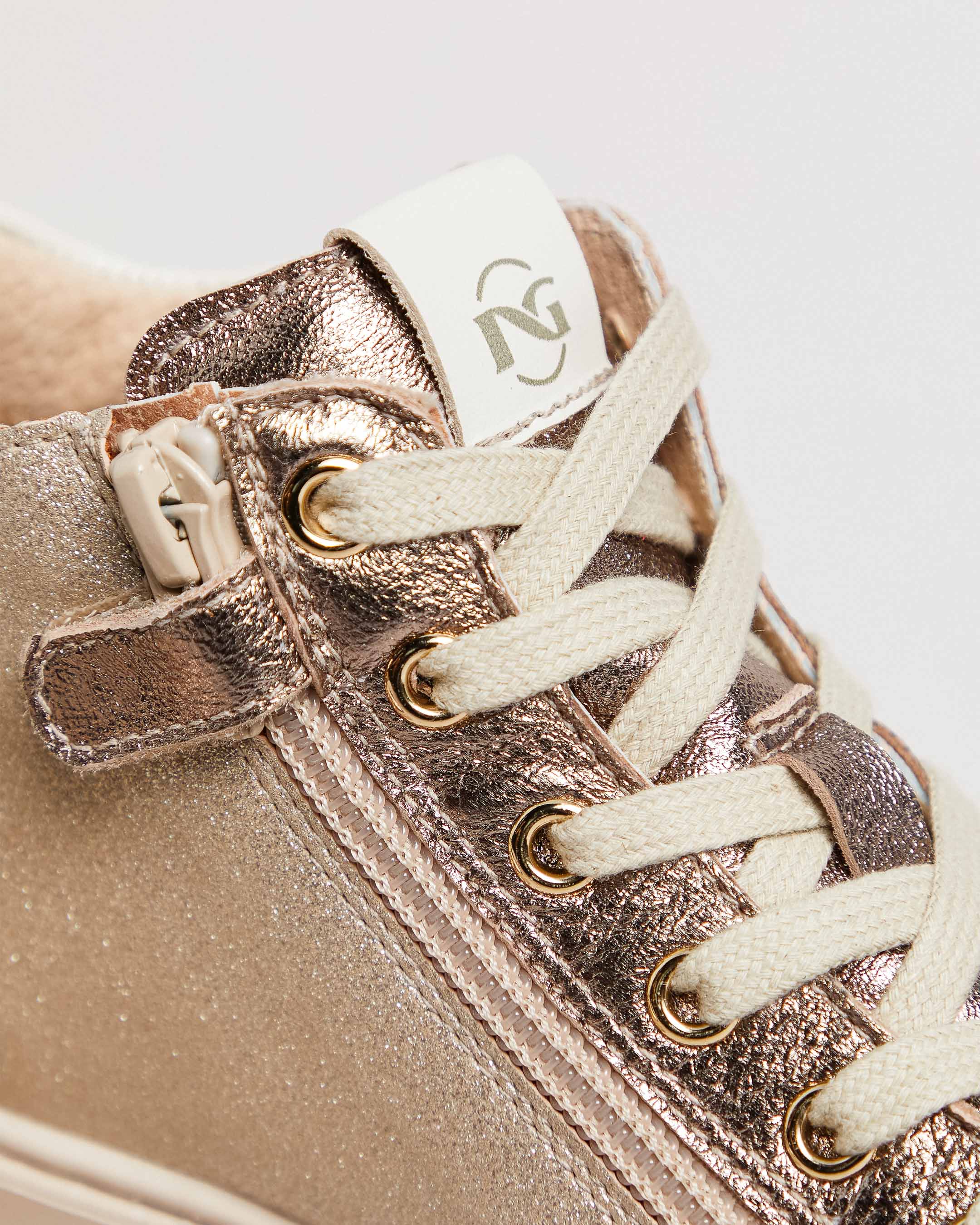 Teen Girls’ Leather and Technical Fabric Sneakers - Image 4