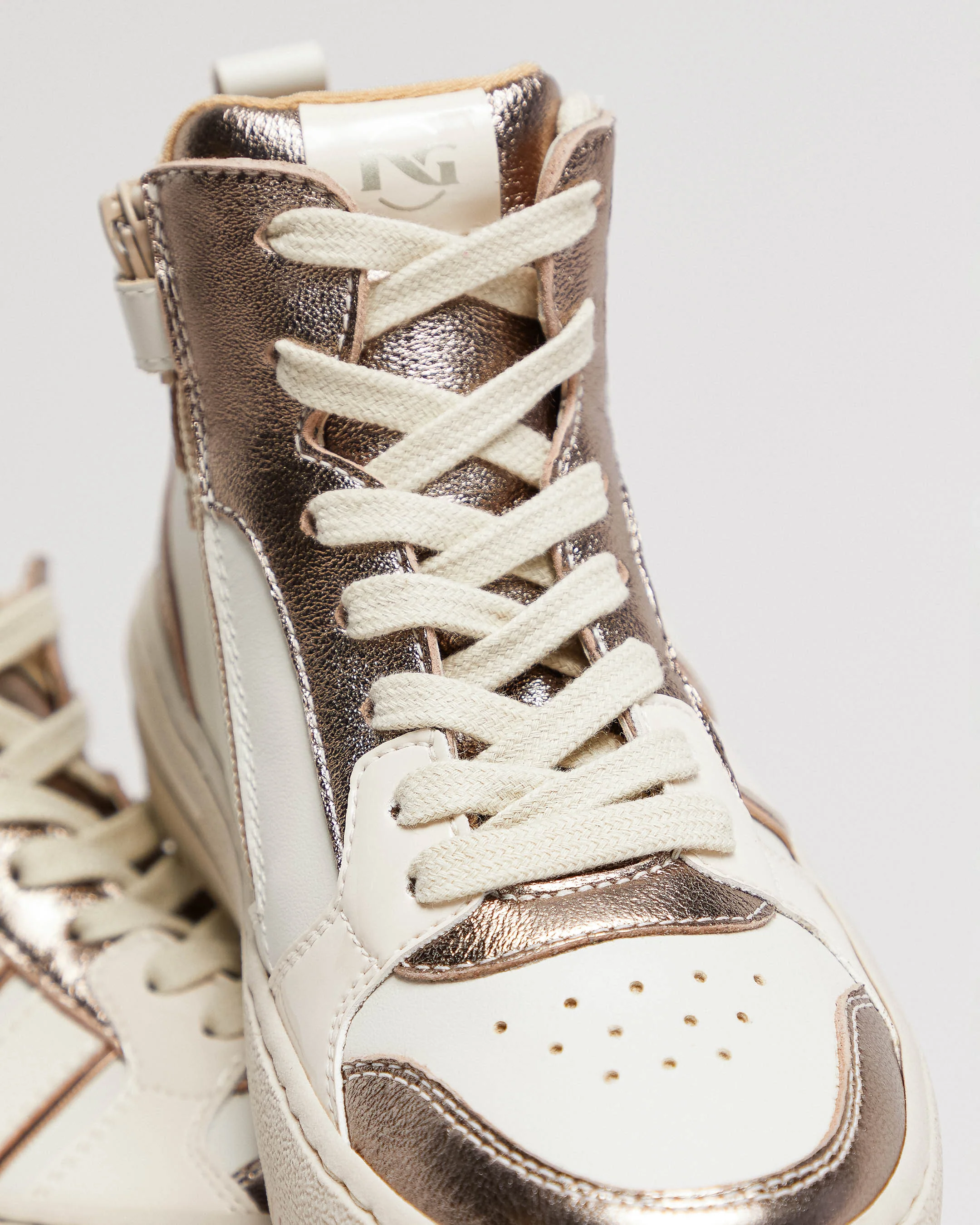 Teen Girls’ Leather Sneakers - Image 4