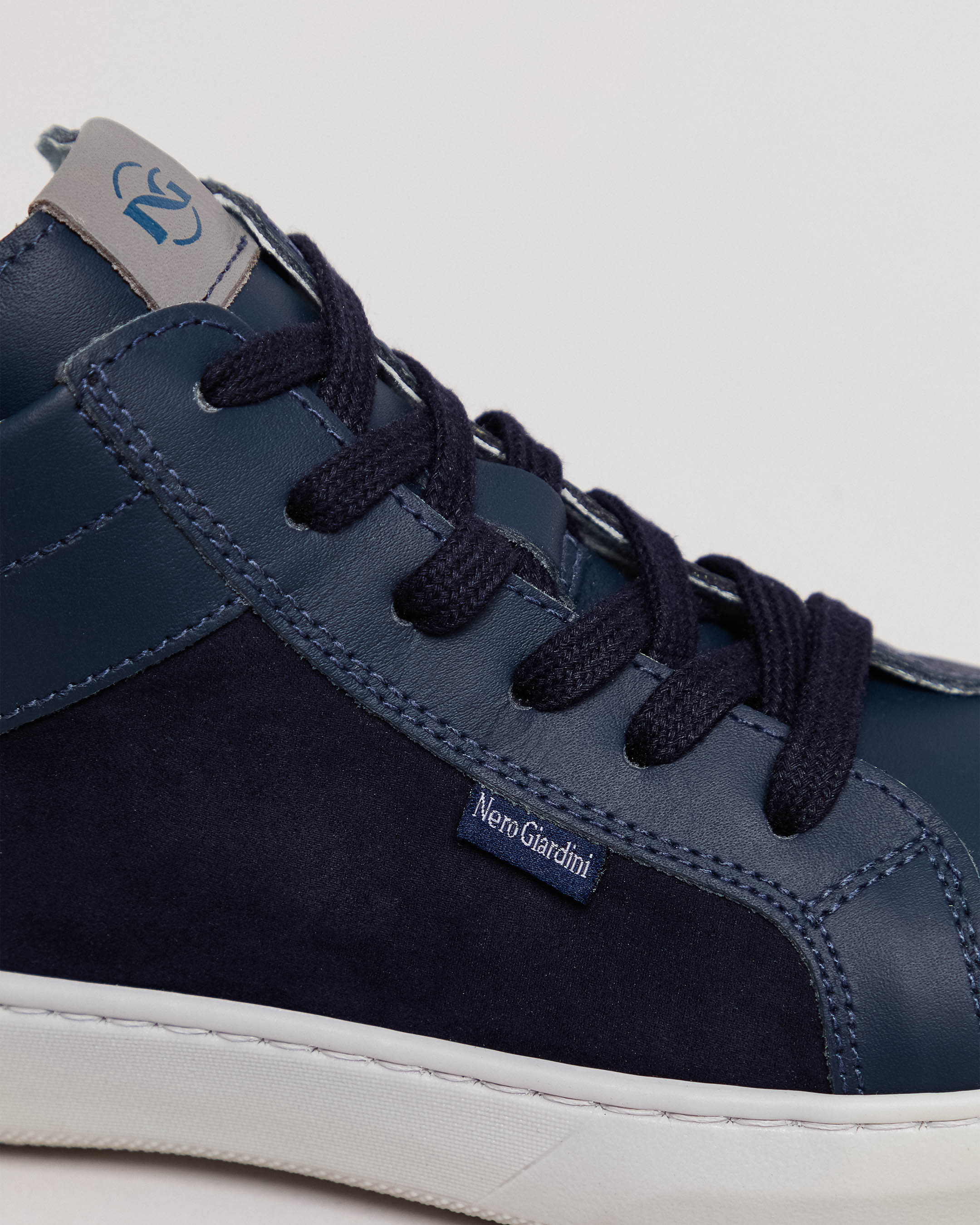 Teen Boys’ Leather and Technical Fabric Sneakers - Image 4