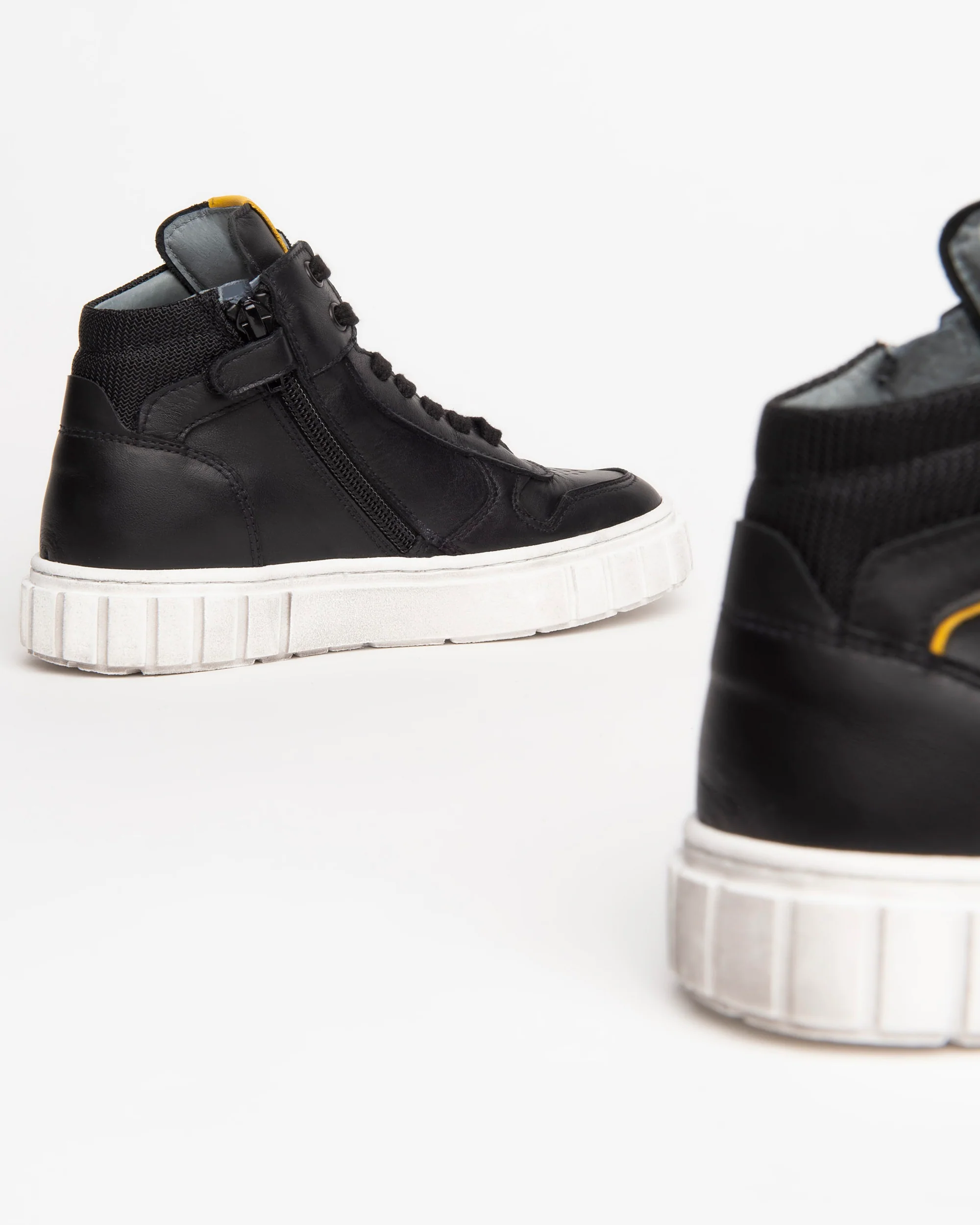 Teen Boys’ Leather Sneakers - Image 4
