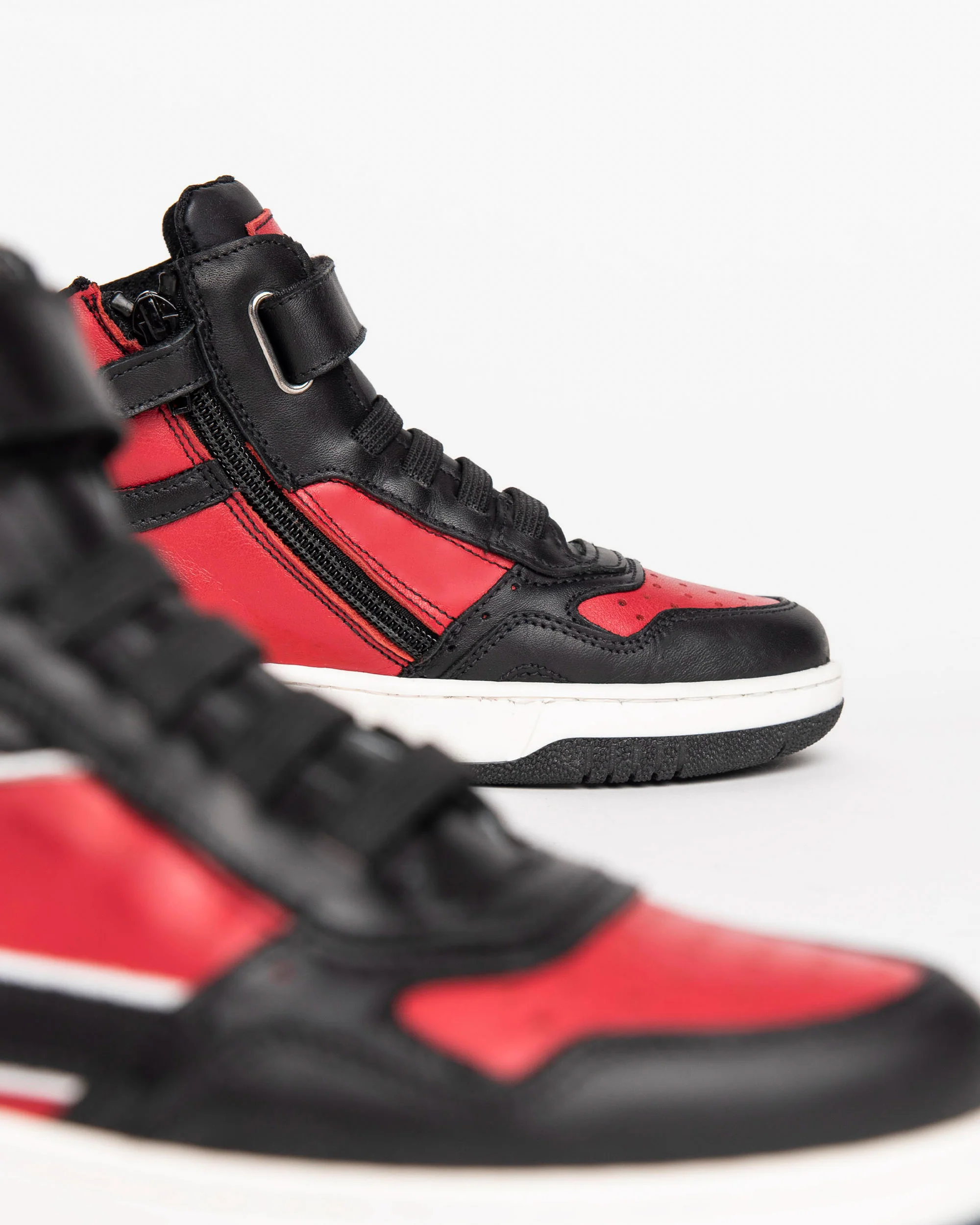 Teen Boys’ Leather Sneakers - Image 3