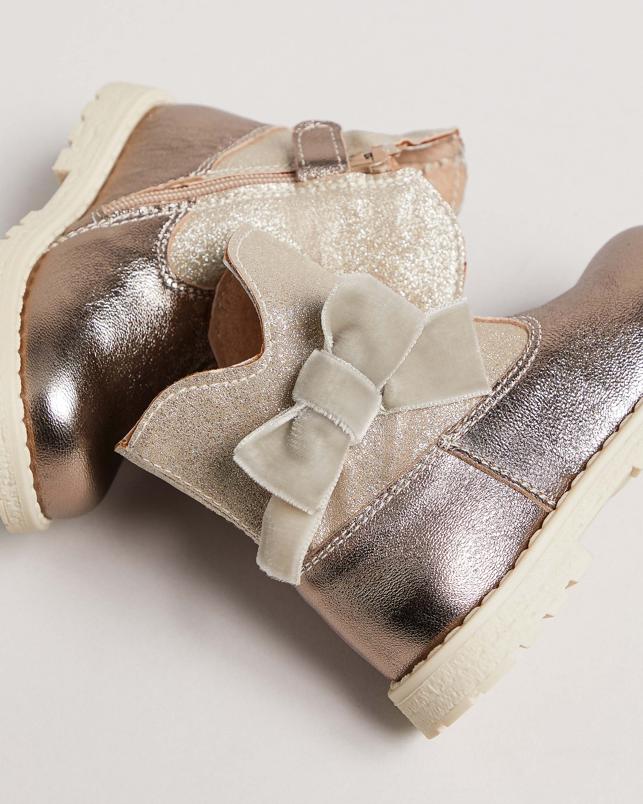 Junior Leather and Technical Fabric Ankle Boots for Girls - Image 4